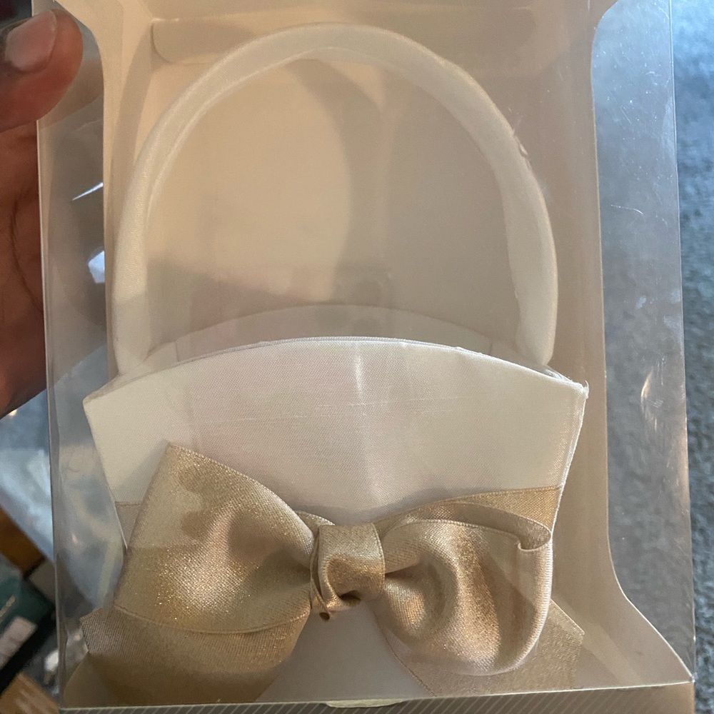 Wedding Flower Girl Basket & Garter